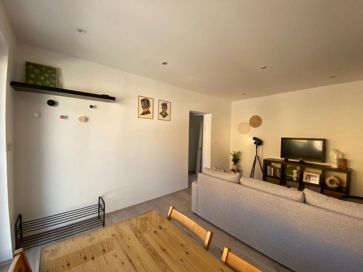 Apartment Apartman Cukar